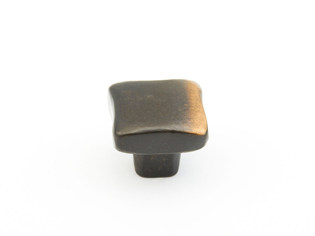 Vinci Bronze Square Pillow Knob